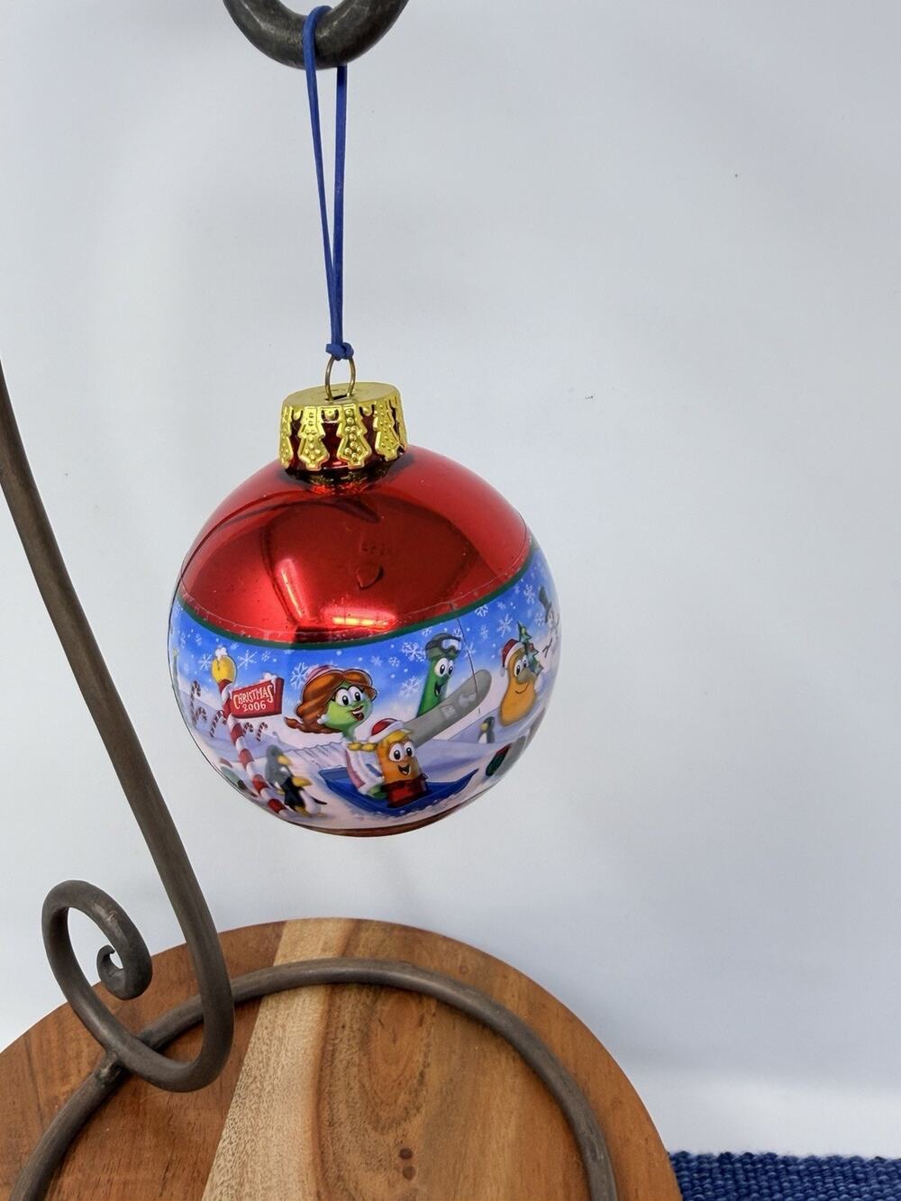 VeggieTales Christmas Ornament 2006 – Red Glass Ball Bob & Larry Snow Scene